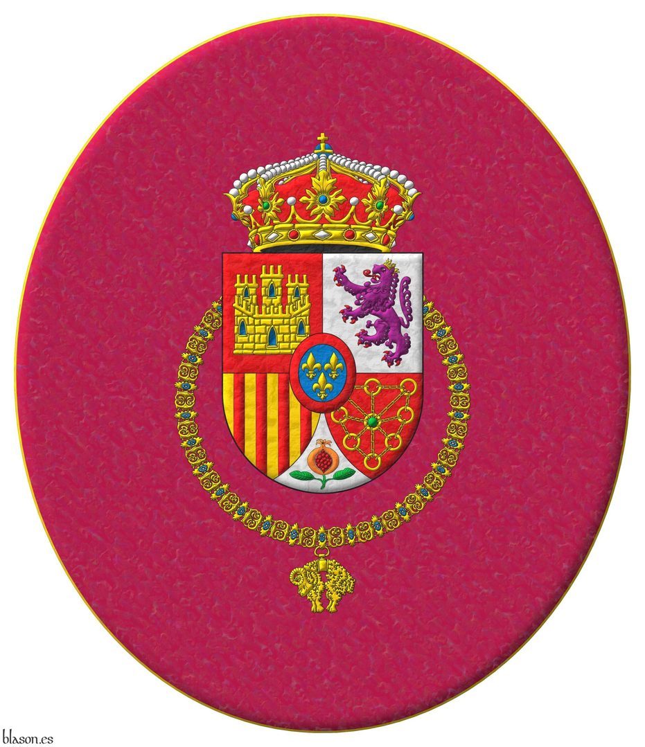 Escudo cuartelado: 1o de gules, un castillo de oro, aclarado de azur, mazonado de sable [de Castilla]; 2o de plata, un le�n rampante de p�rpura, lampasado y armado de gules, coronado de oro [de Le�n]; 3o de oro, con cuatro palos de gules [de Arag�n]; 4o de gules, una cadena puesta en orla, en cruz y en sotuer de oro, cargada en el centro de una esmeralda de sinople [de Navarra]; entado en punta de plata, una granada al natural, tajada de gules, tallada y hojada de sinople [de Granada]; un escus�n de azur, tres flores de lis de oro, 2 y 1, una bordura de gules [de Borb�n]. Timbrado de una corona real cerrada. El escudo est� rodeado del Tois�n de Oro. Acolado detr�s del escudo, un �valo carmes� perfilado de oro.