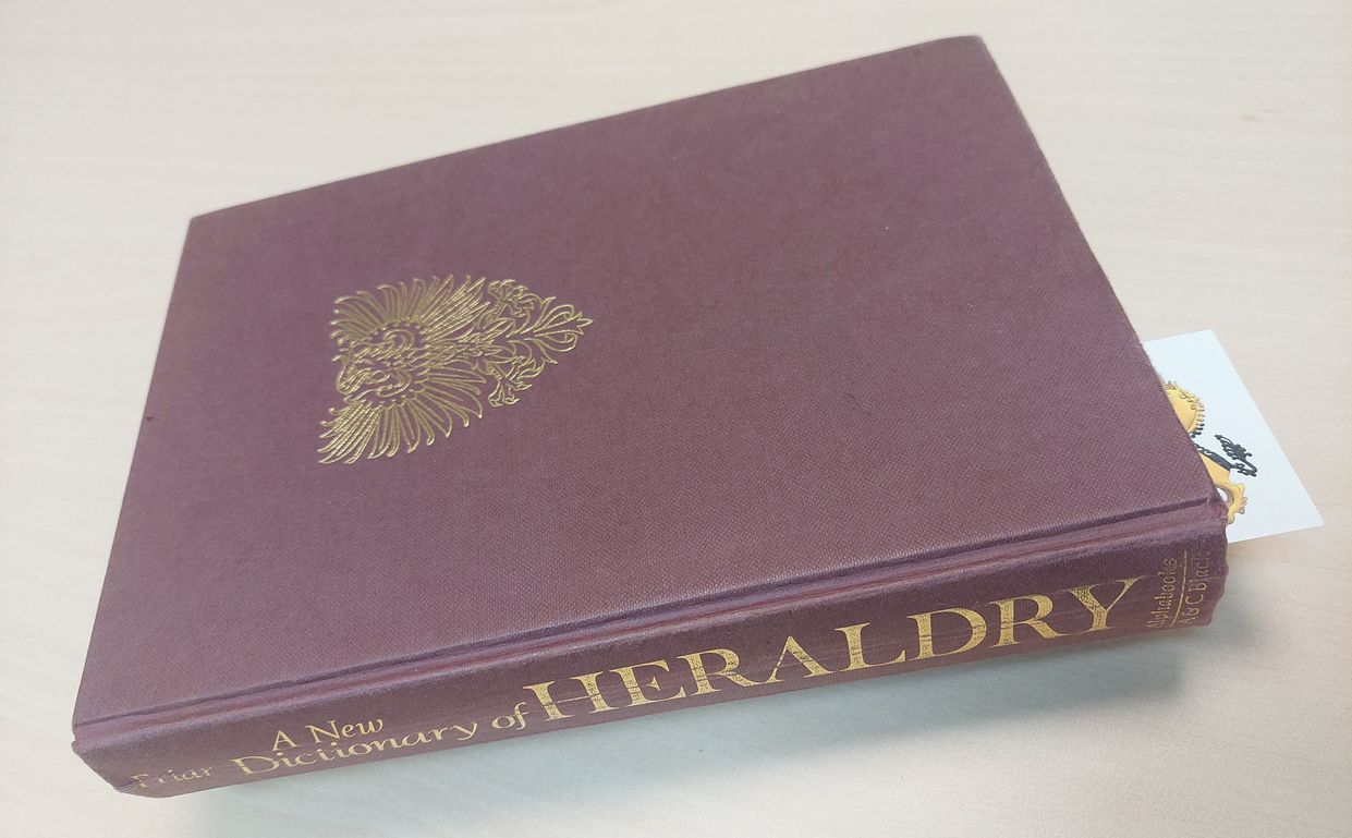 Cover of A New Dictionary of Heraldry