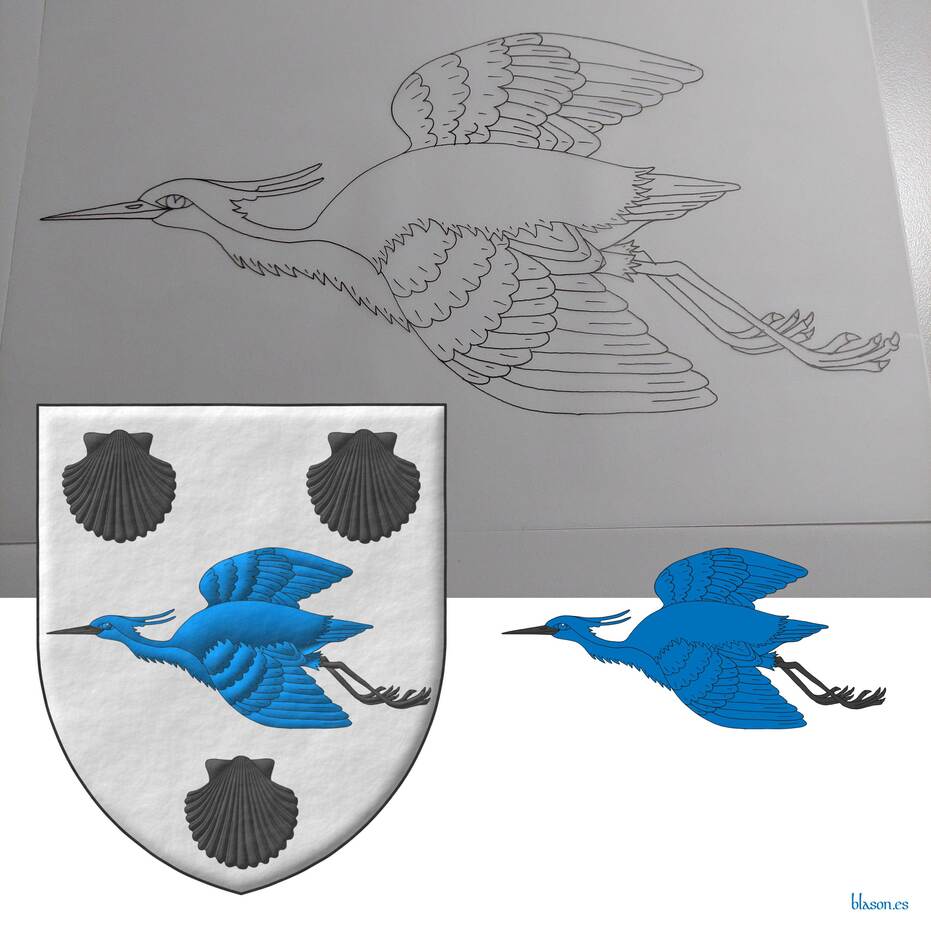 Escudo de plata, una garza volante de azur, picada y membrada, acompaada de tres veneras todo de sable.