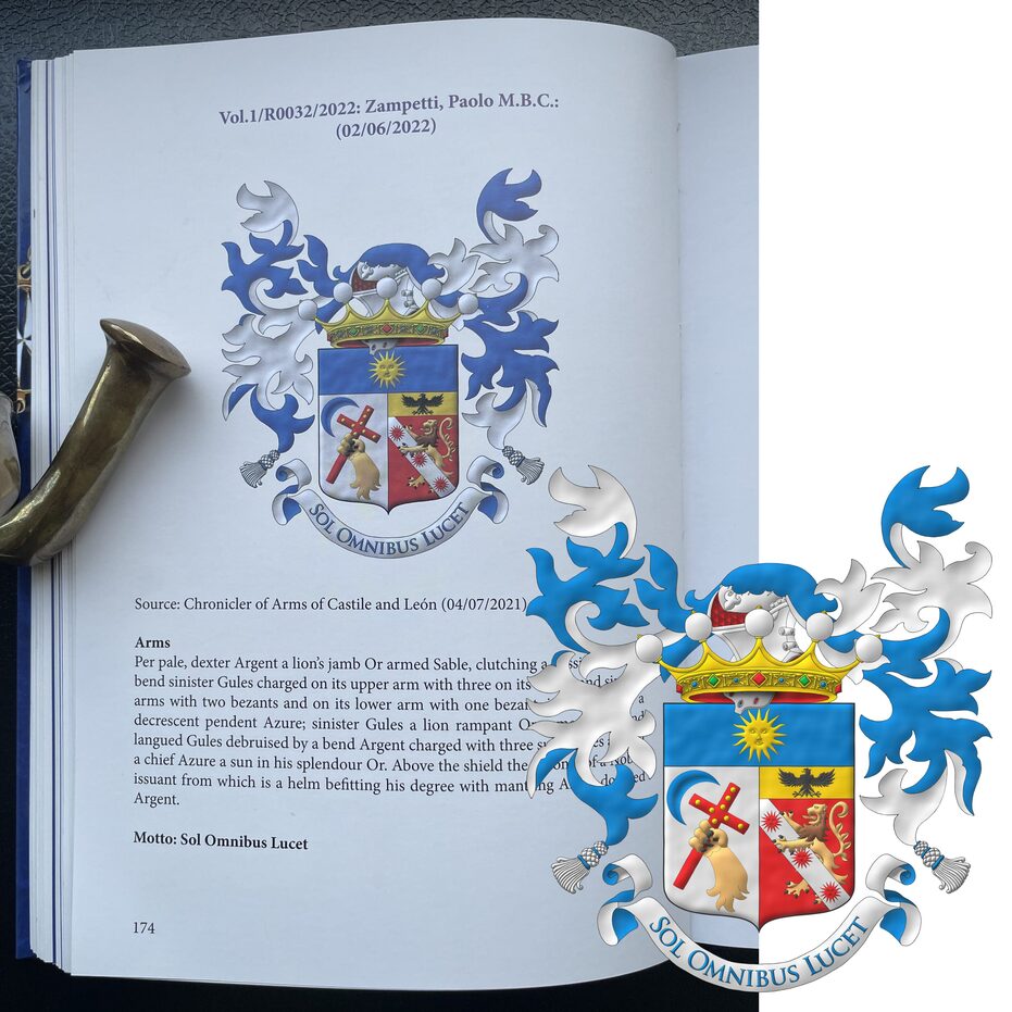 Escudo partido: 1� de plata, un antebrazo de le�n al natural teniendo una cruz latina puesta en barra de Gules cargada de ocho bezantes en cruz de oro, 4 y 4, en la diestra del jefe un decreciente puesto en barra; 2o de gules, un le�n rampante al natural resaltado de una banda de plata cargada de tres soles de gules, en un jefe de oro un �guila de sable; un jefe de azur cargado de un sol de oro. Timbrado de un yelmo naciente de una corona de noble sumada al escudo y adornado de dos lambrequines de azur doblados de plata. Lema: �Sol omnibus lucet� de azur sobre una filacteria de plata doblada de azur.